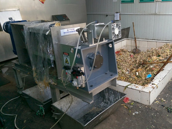 螺旋擠壓分離機餐廚垃圾脫水測試